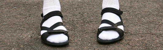 FOOT CARE TIPS FOR MEN: KEEPING YOUR FEET HAPPY AND HEALTHY